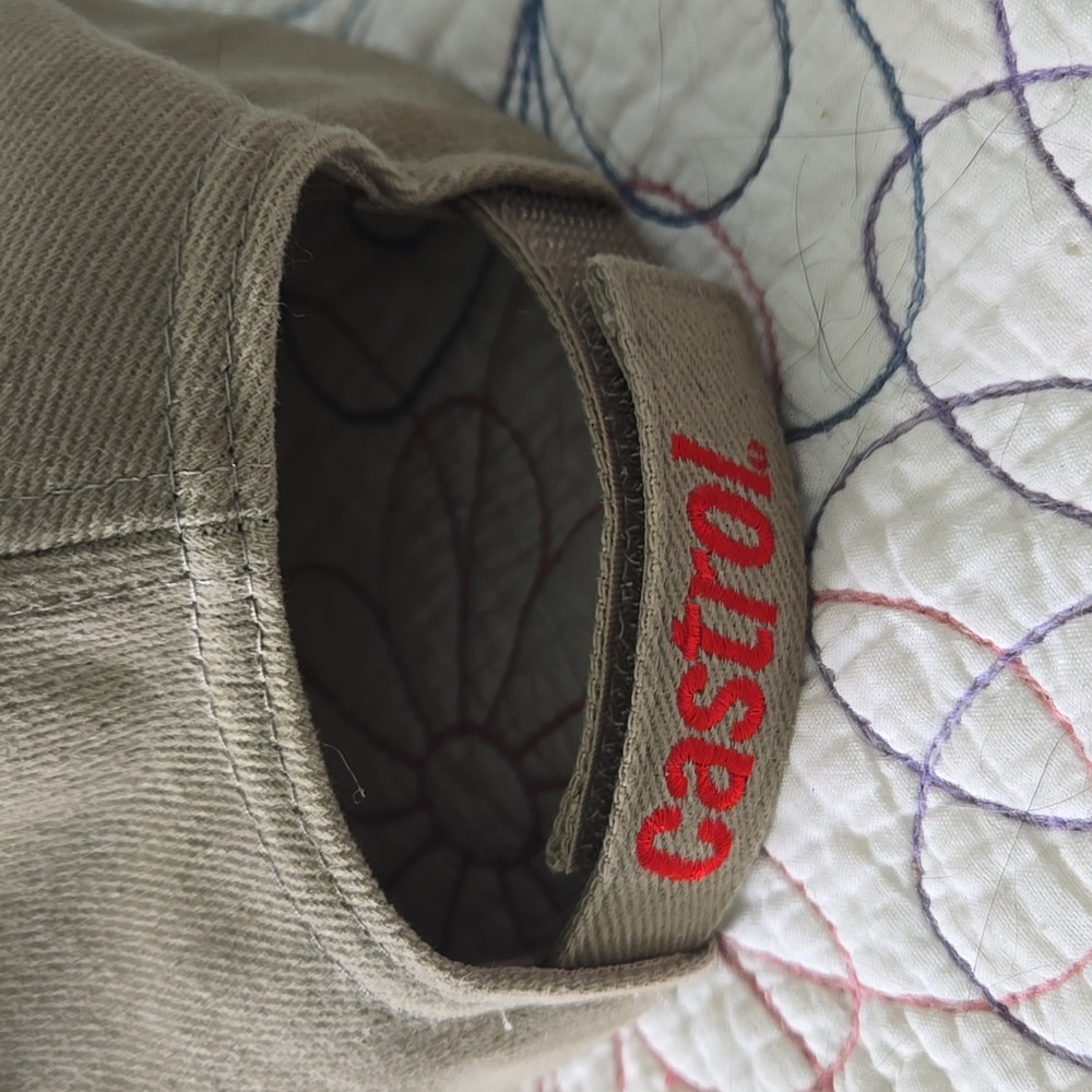 Castrol Tan Tampa Bay Buccaneers Cap - Picture 3 of 4